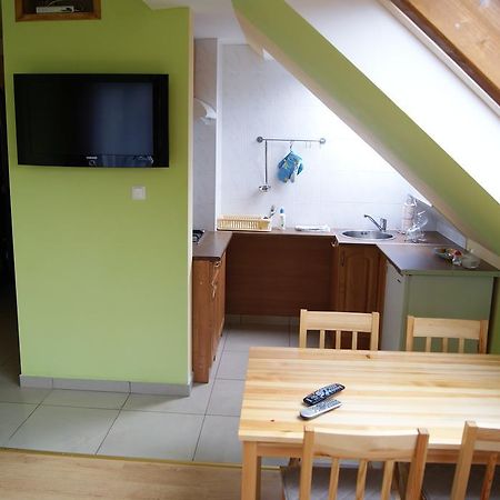Domowe Zacisze Apartment Устка Екстериор снимка