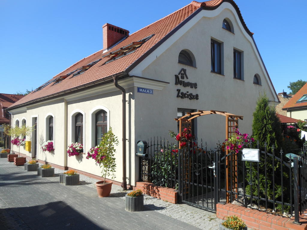 Domowe Zacisze Apartment Устка Екстериор снимка