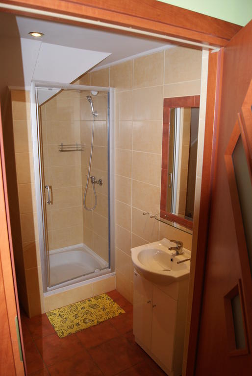 Domowe Zacisze Apartment Устка Екстериор снимка