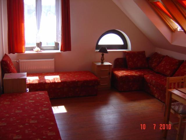Domowe Zacisze Apartment Устка Екстериор снимка